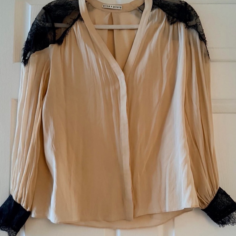 Alice + Olivia Lace-Trimmed Silk Blouse